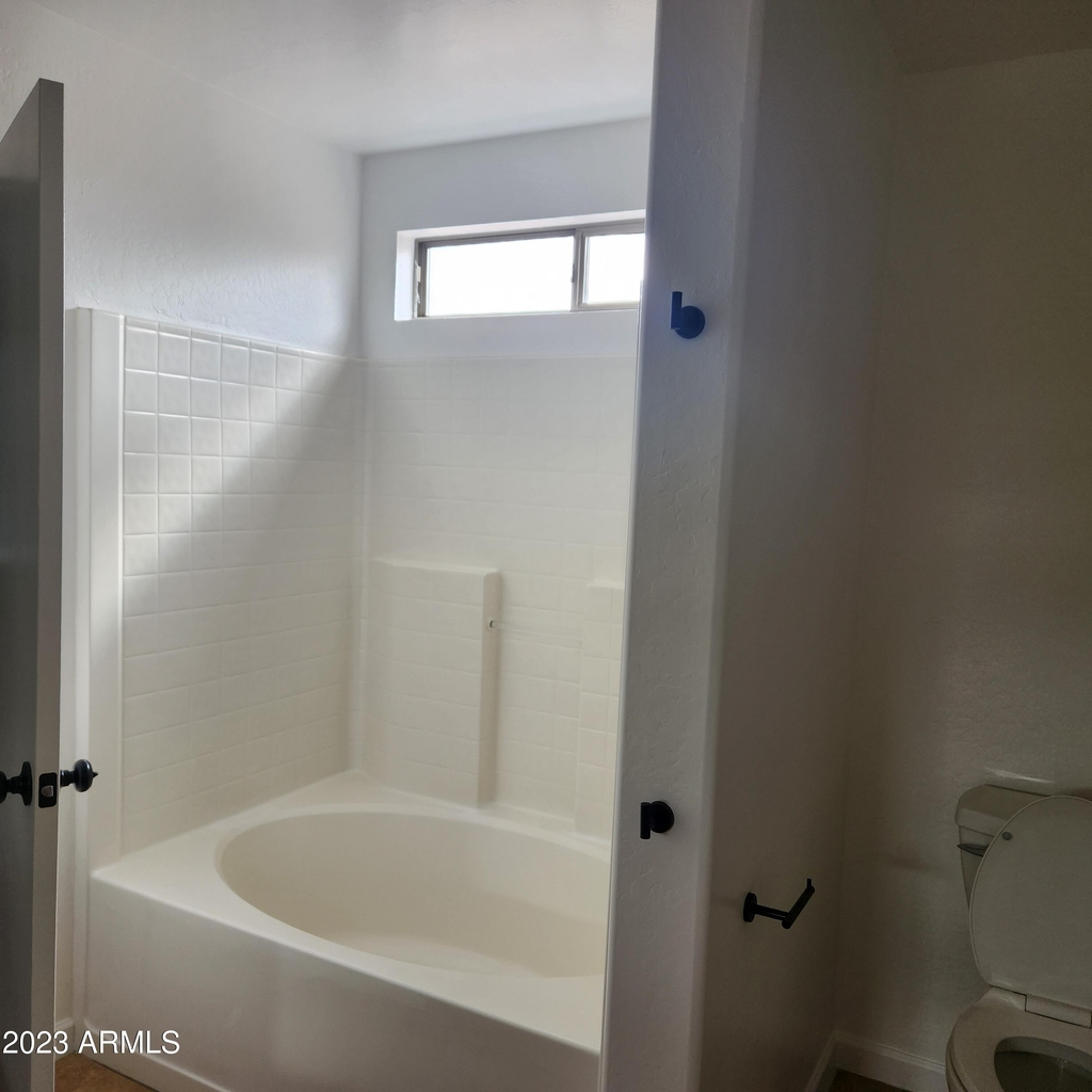 23877 W Wayland Drive - Photo 17