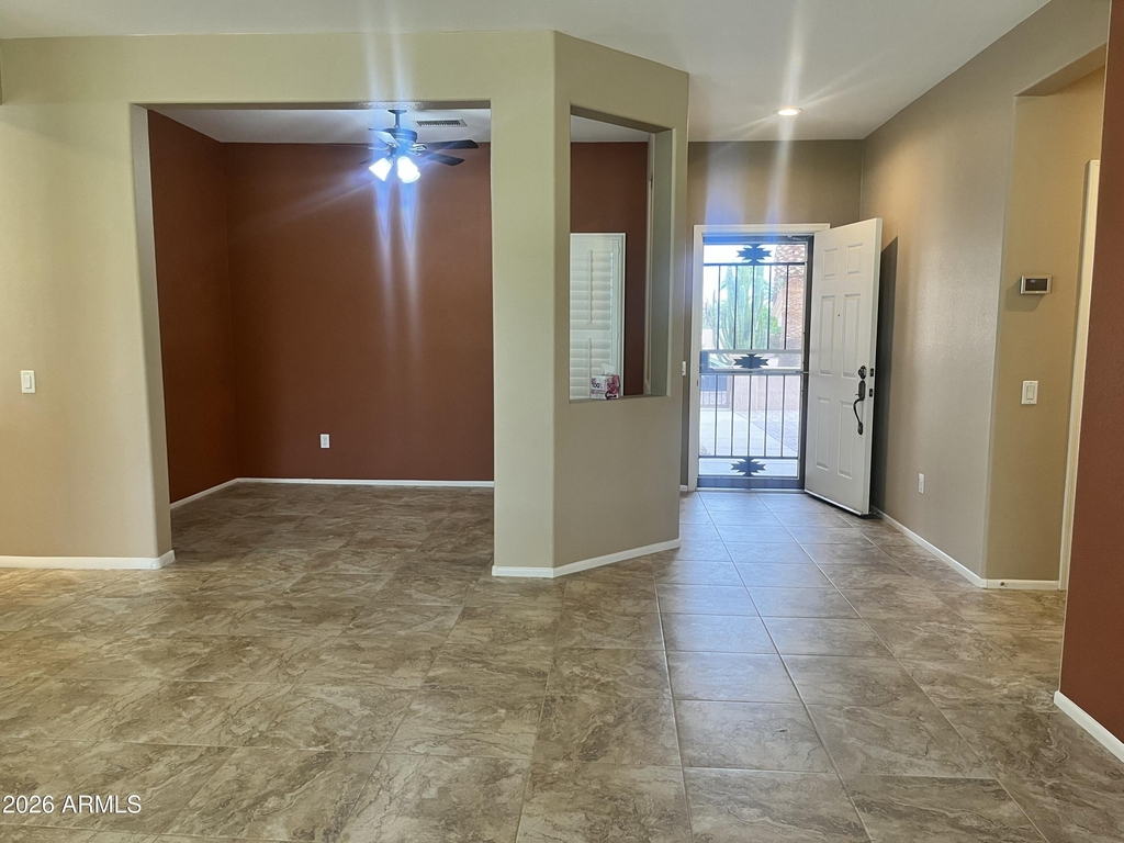 15186 W Las Brizas Lane - Photo 6