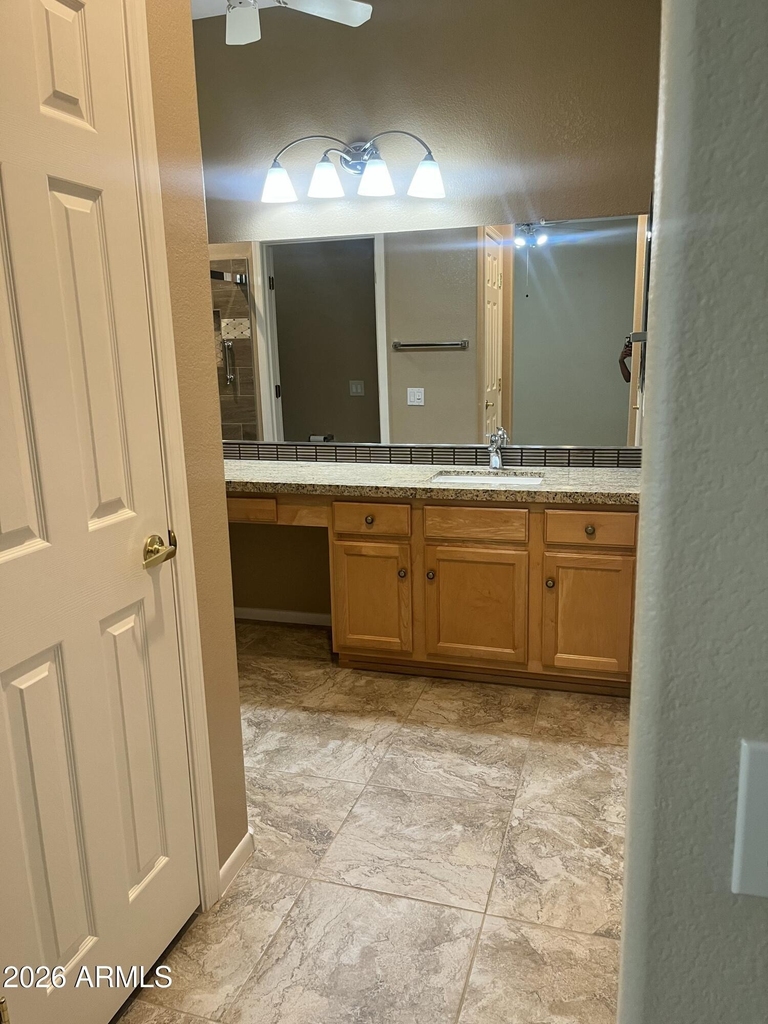 15186 W Las Brizas Lane - Photo 12