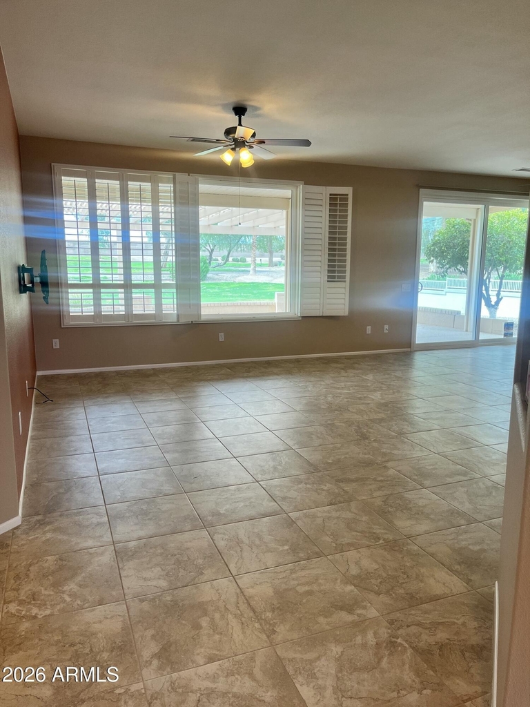 15186 W Las Brizas Lane - Photo 3