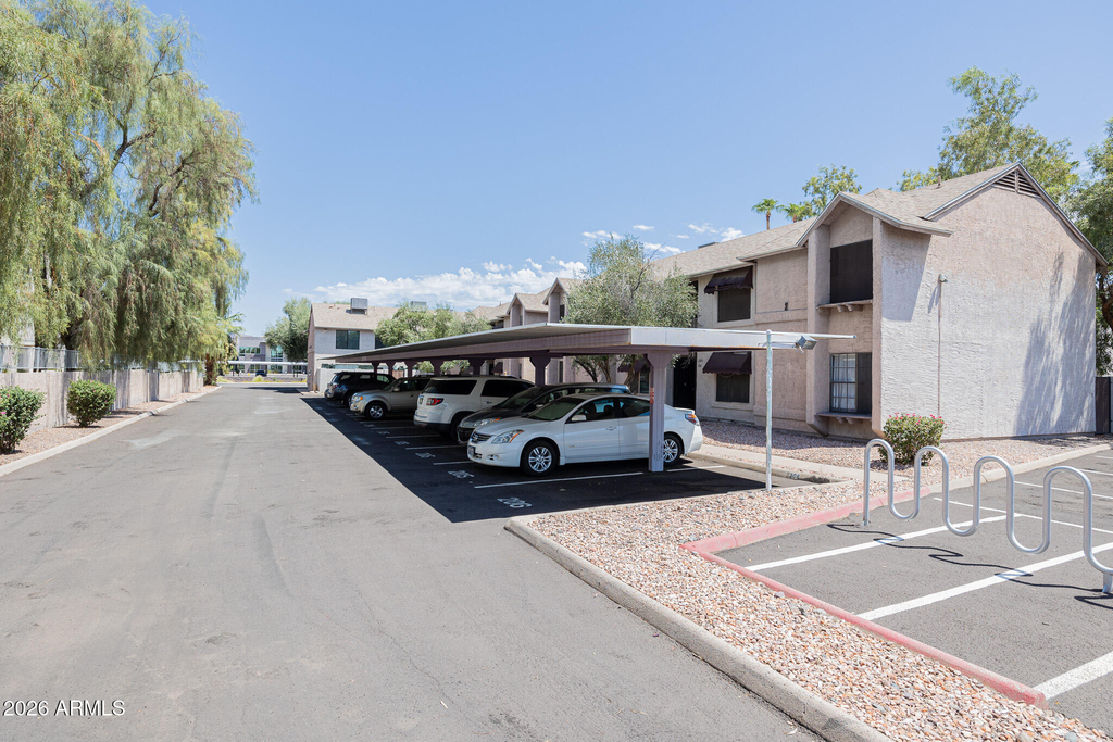 1077 W 1st Street - Photo 2