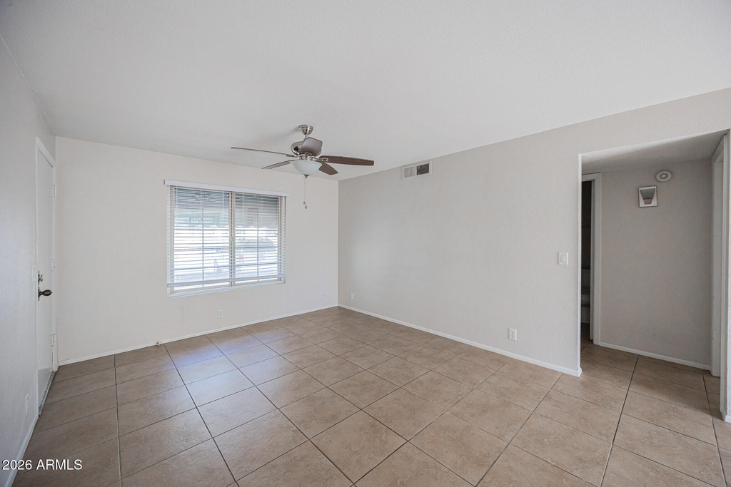 1077 W 1st Street - Photo 8