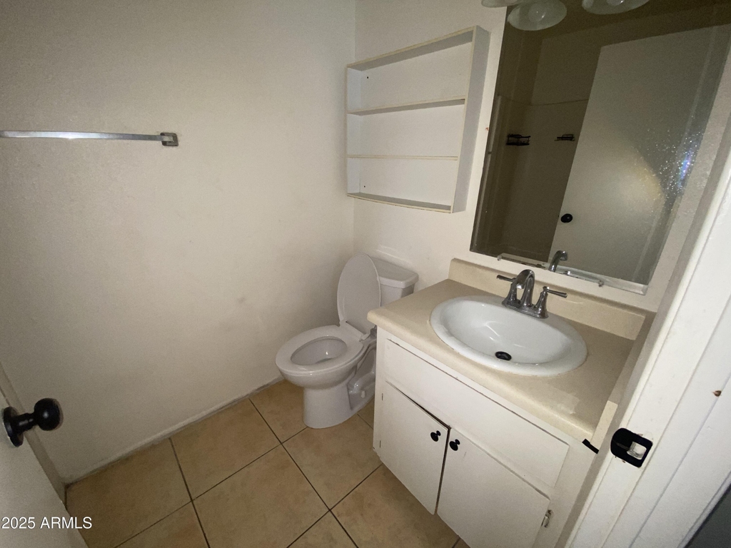 860 E Brown Road - Photo 2