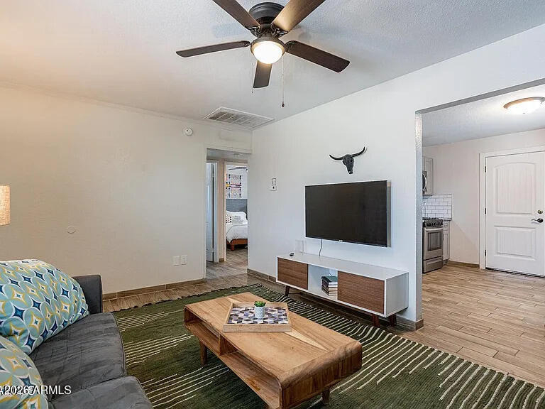 1208 E Tempe Drive - Photo 4