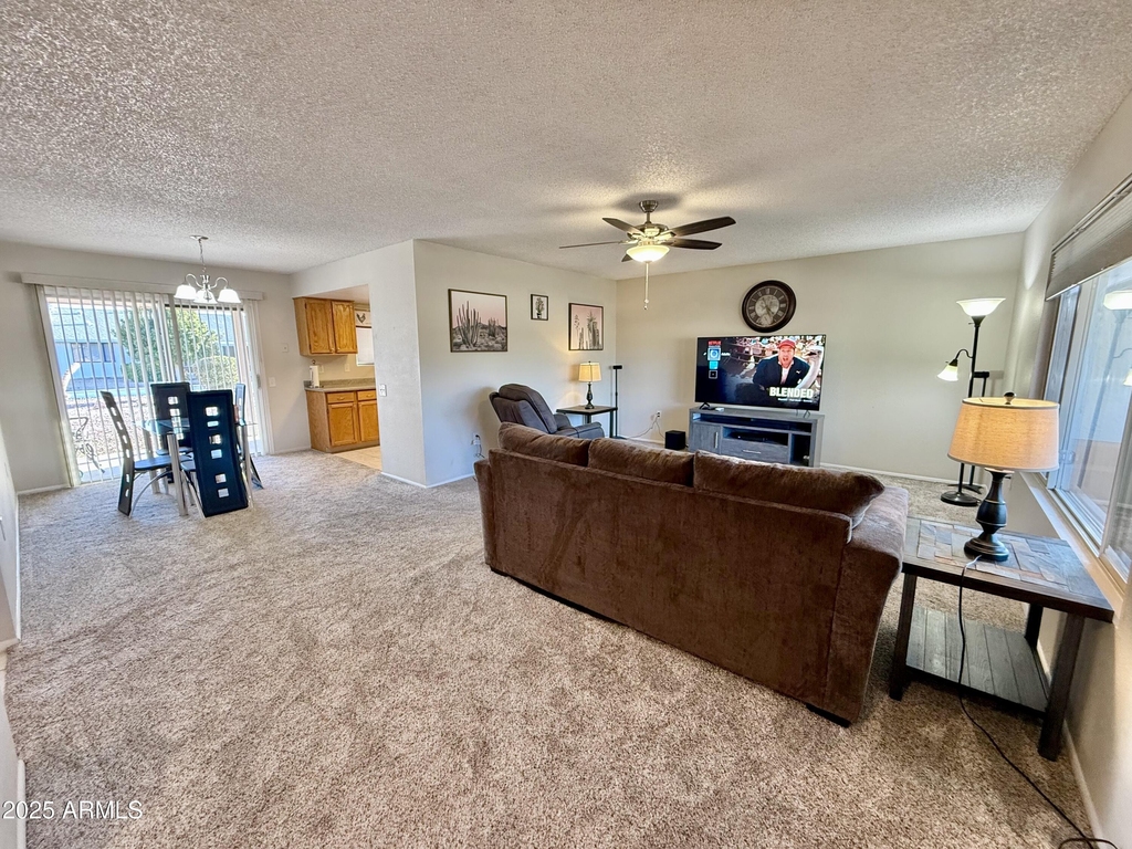 20439 N Skylark Drive - Photo 8