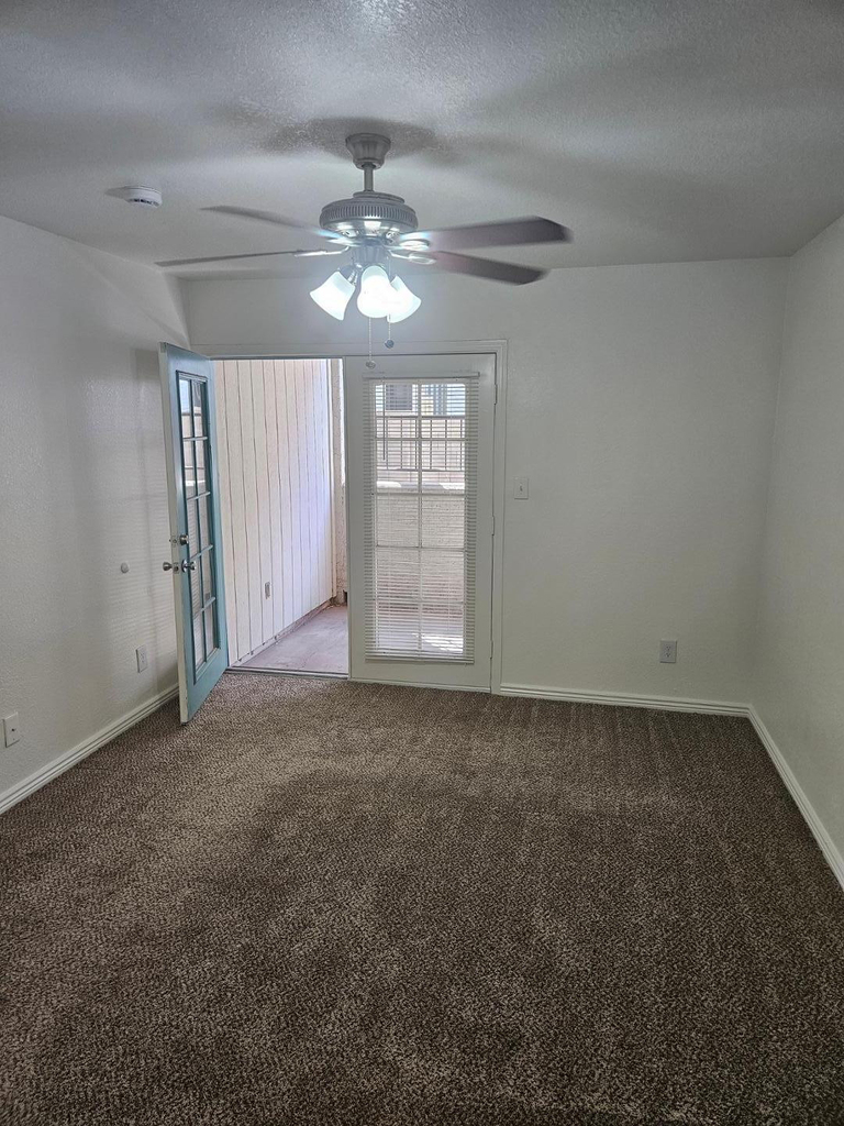 1312 S Hardy Drive - Photo 10