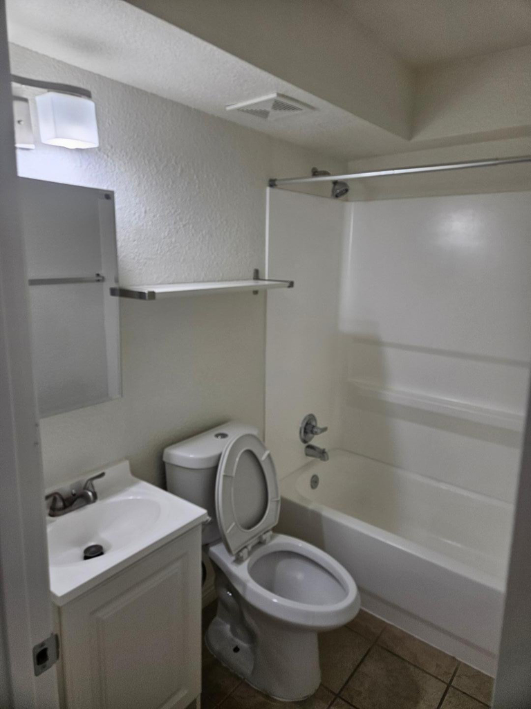 1312 S Hardy Drive - Photo 16