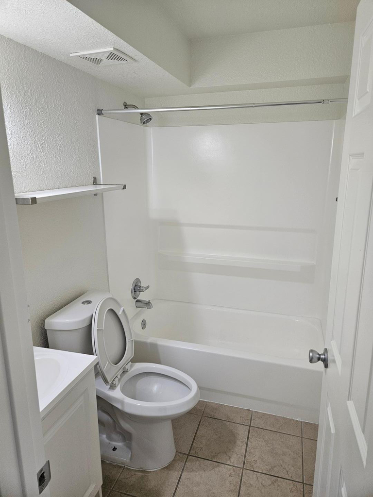 1312 S Hardy Drive - Photo 15