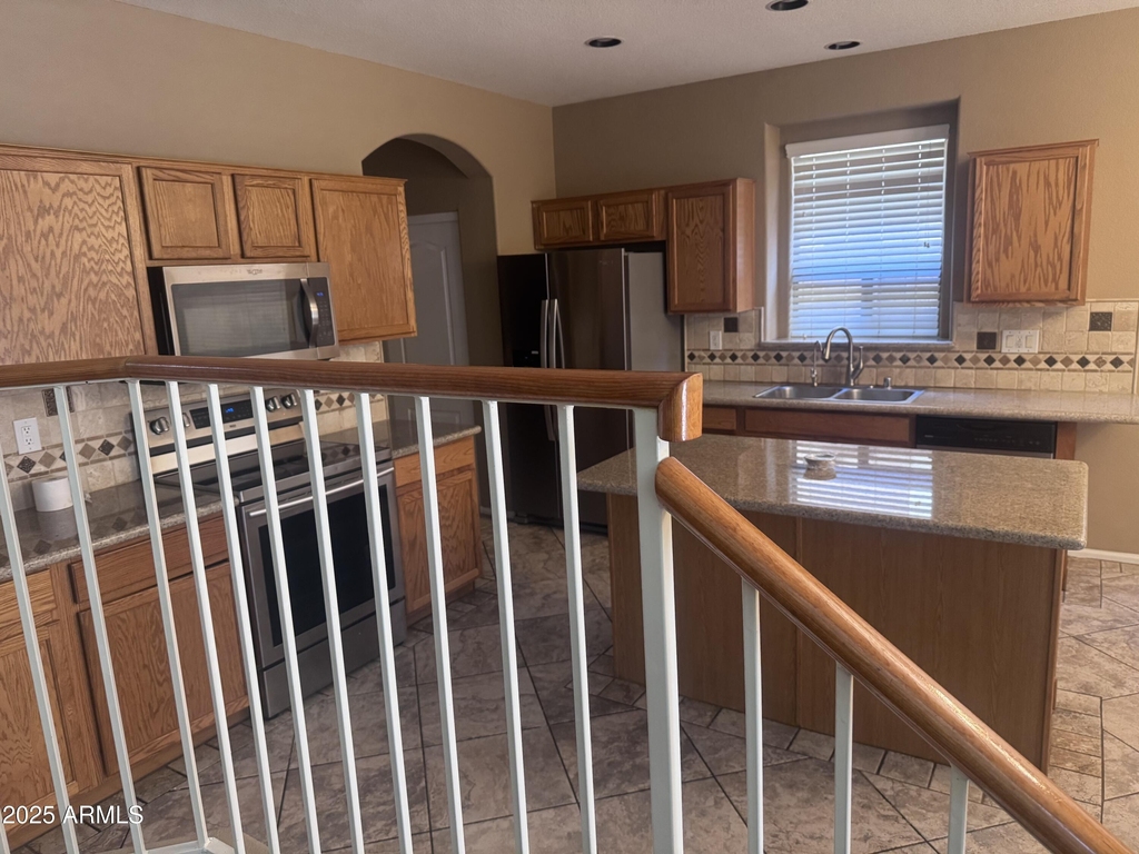 2234 W Peak View Road - Photo 19