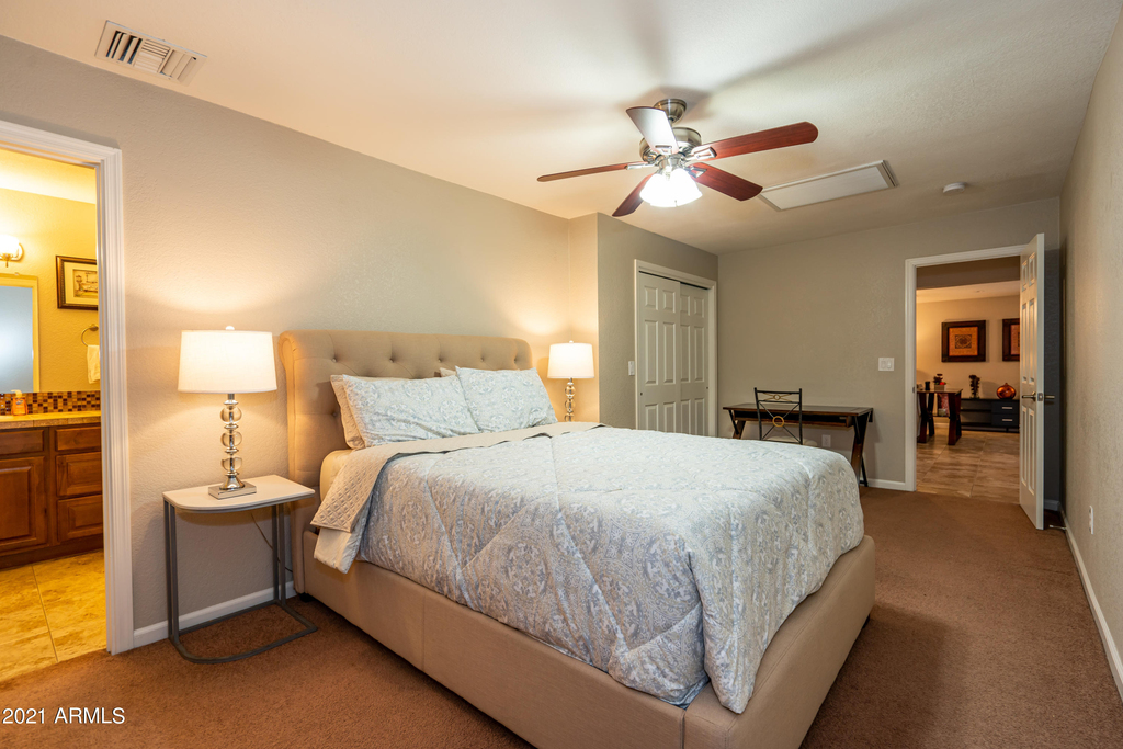 1332 W 6th Street - Photo 22