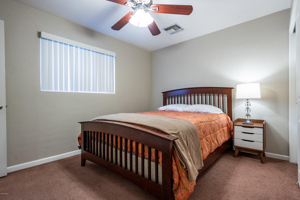 1332 W 6th Street - Photo 7