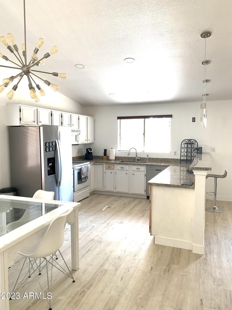 1905 E Anchor Drive - Photo 2