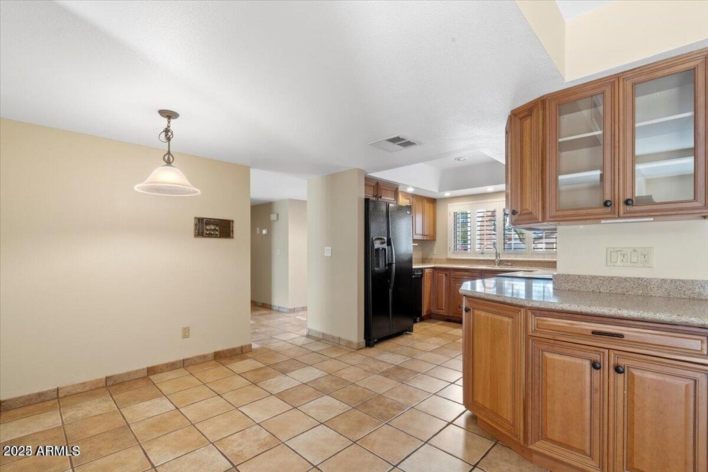 5345 E Crocus Drive - Photo 10