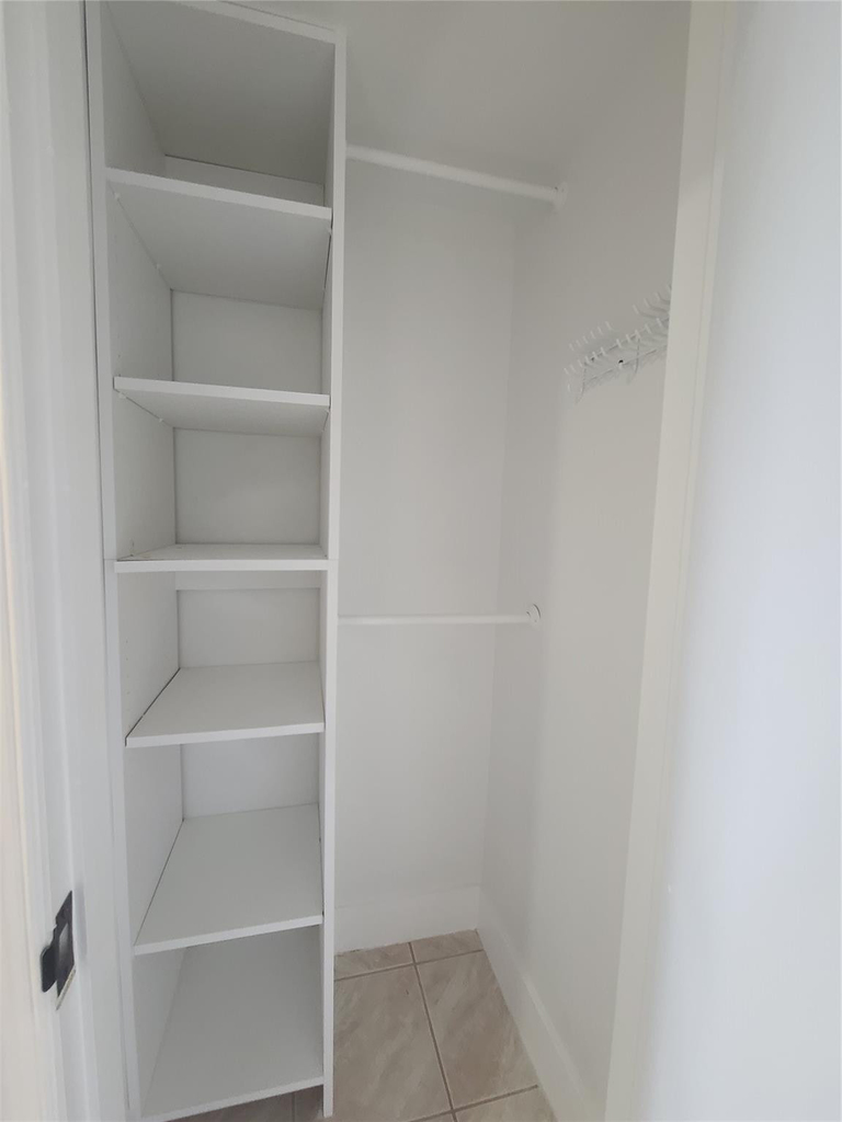6391 Bay Club Drive - Photo 27