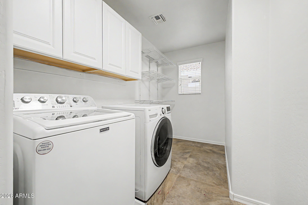 886 S Huish Drive - Photo 35