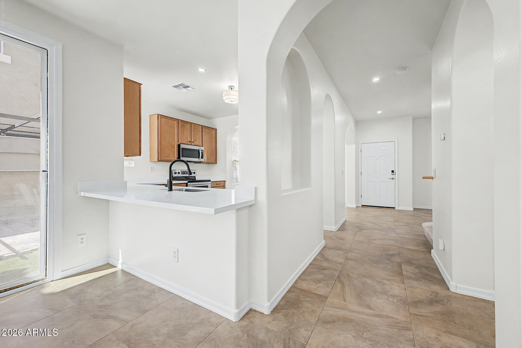 886 S Huish Drive - Photo 12