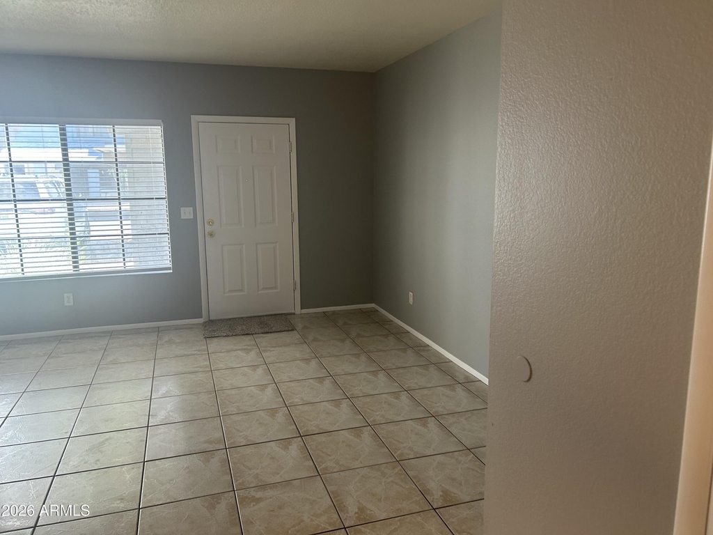 7801 N 44th Drive - Photo 2