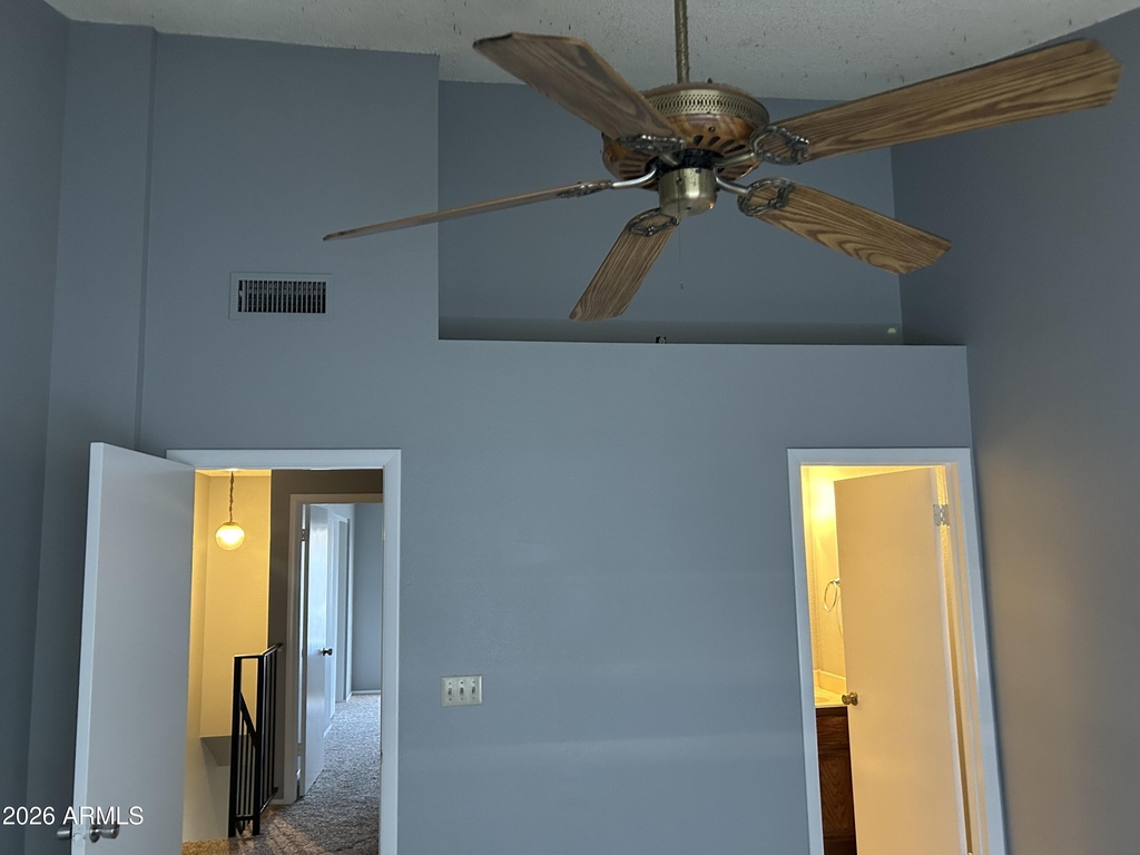 7801 N 44th Drive - Photo 13