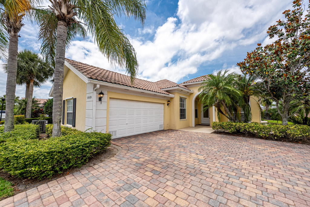 12439 Sw Keating Drive - Photo 2