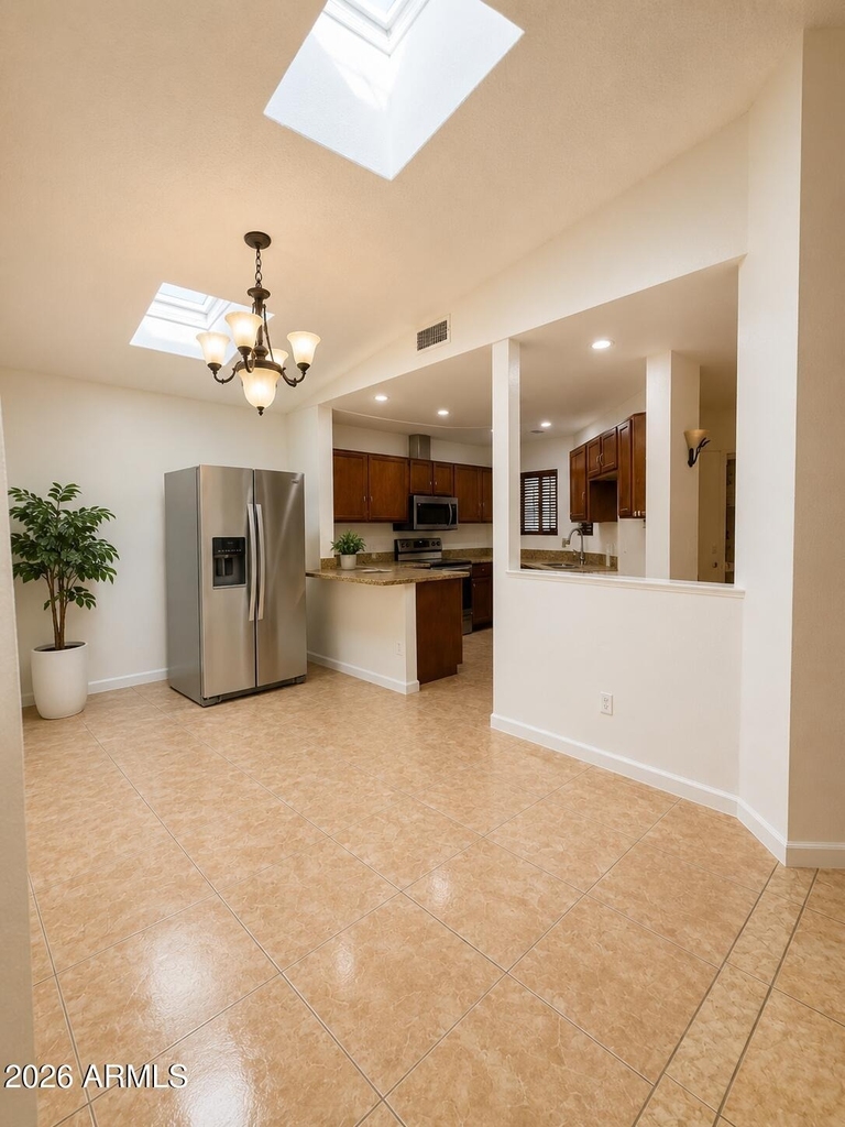 11140 N 82nd Lane - Photo 5