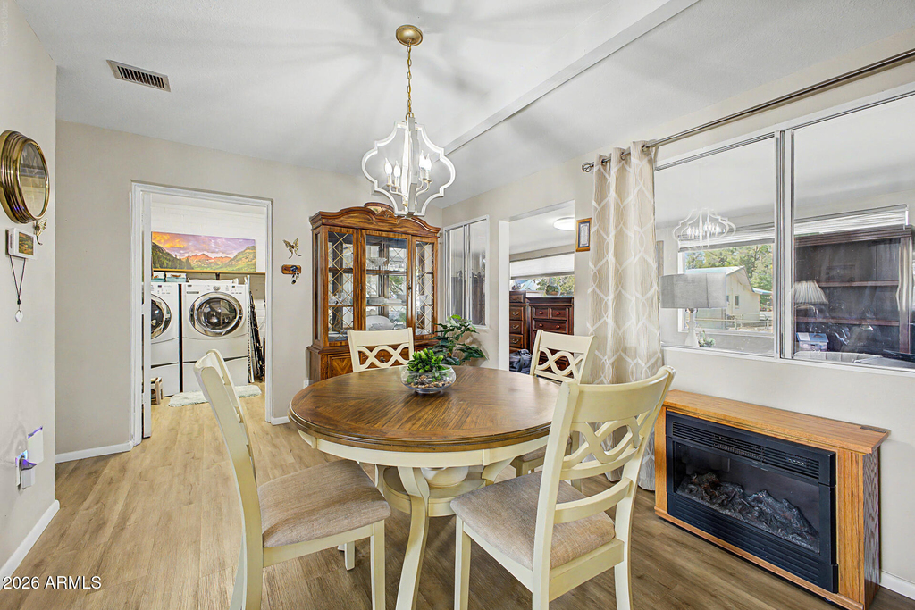 410 N 56th Place - Photo 9