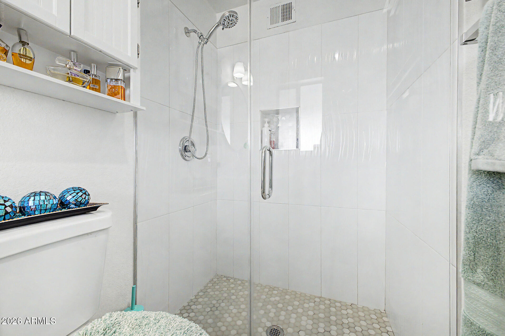 410 N 56th Place - Photo 18