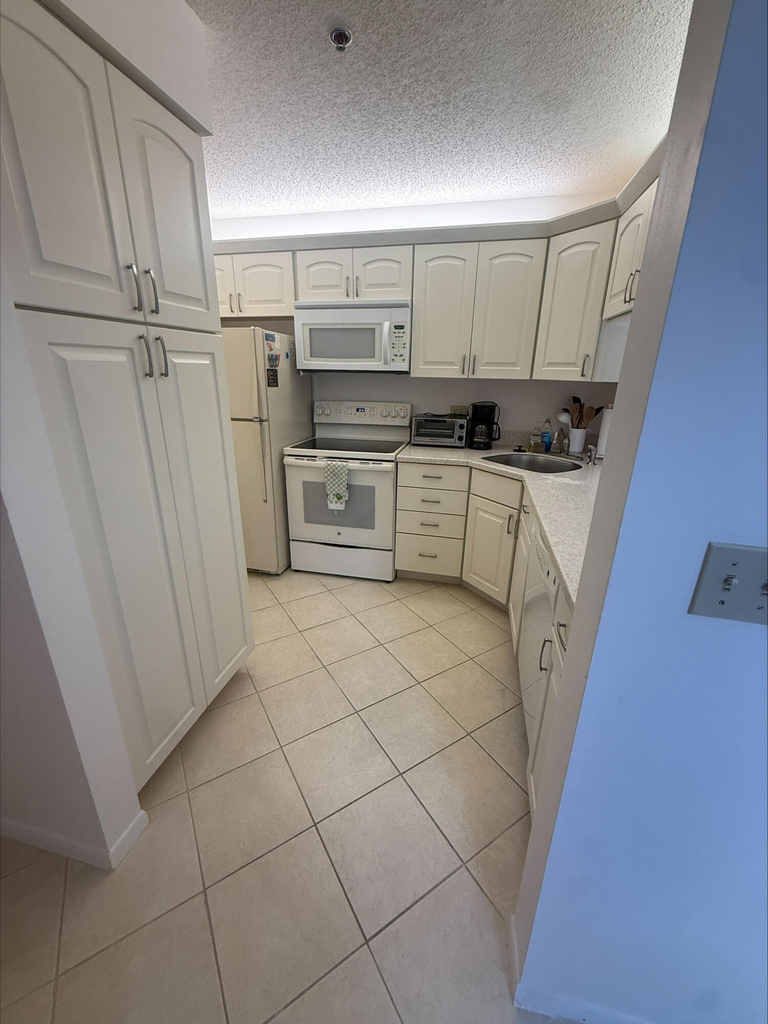 4468 Ne Ocean Boulevard - Photo 7
