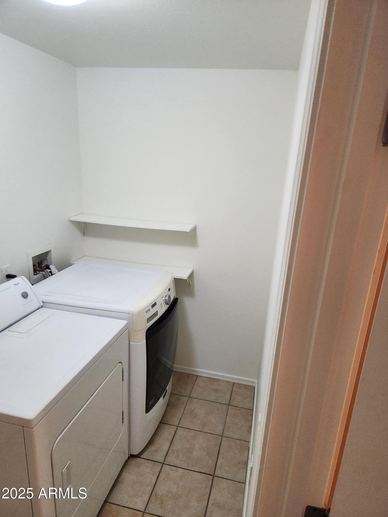 16410 S 12th Street - Photo 9