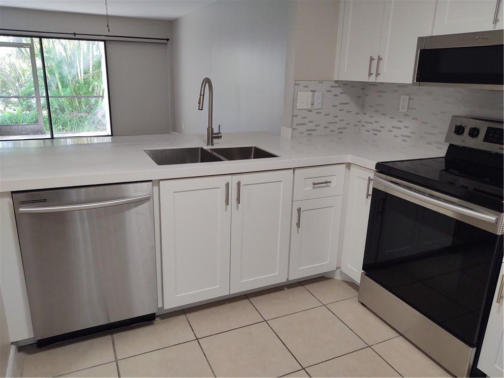 3275 Frederick Boulevard - Photo 1