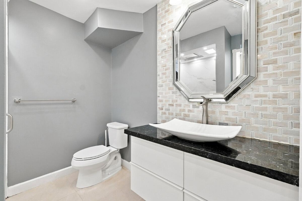 3017 N Oakland Forest Drive - Photo 19