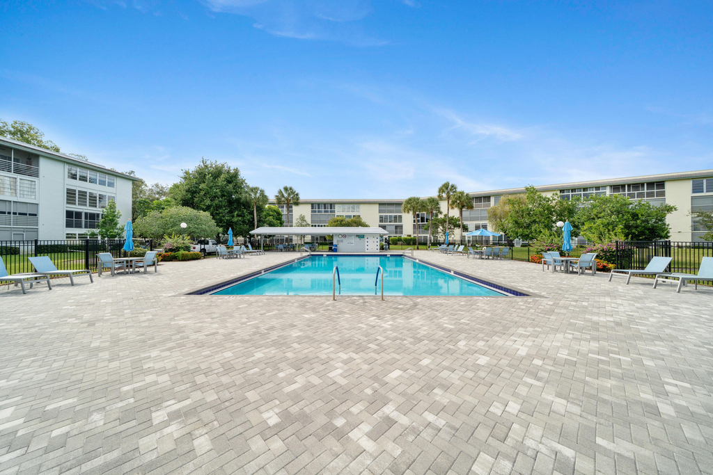2504 Antigua Terrace - Photo 12