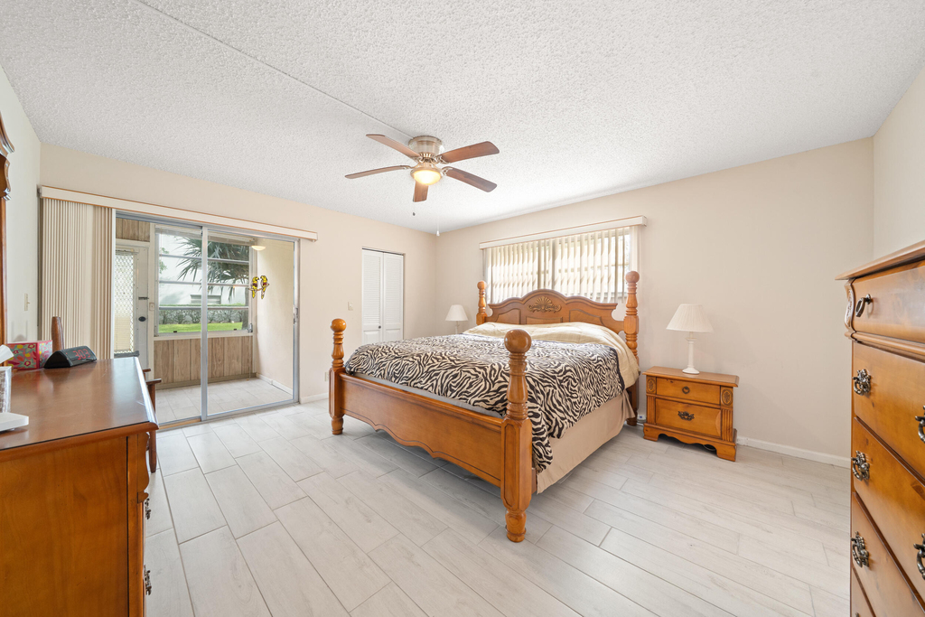 2504 Antigua Terrace - Photo 5