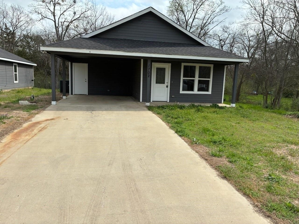 1702 Clark Street - Photo 0