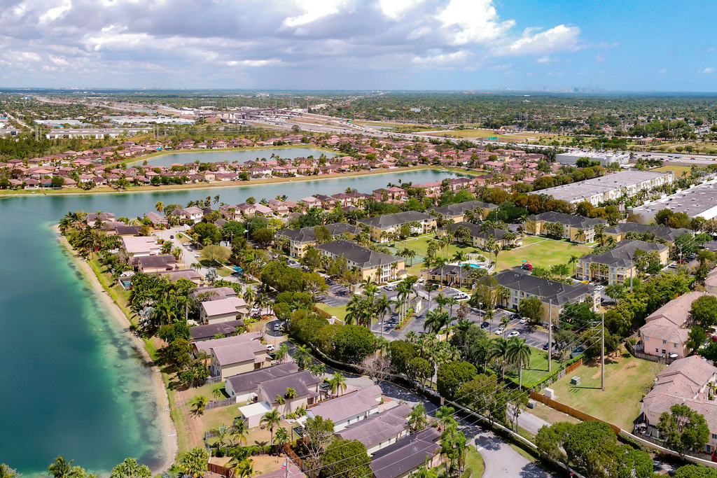 13901 Sw 122nd Avenue - Photo 6