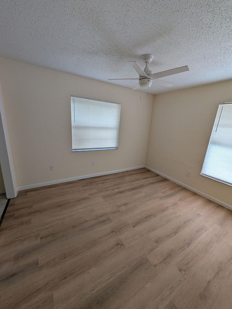 1382 Birkdale Drive - Photo 5