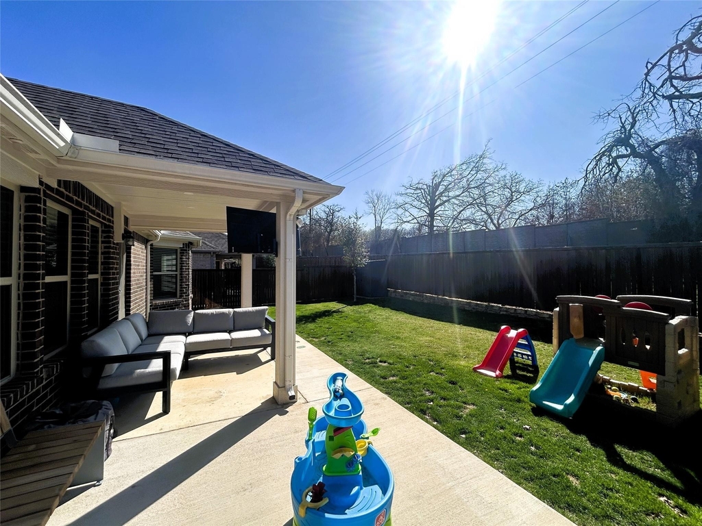 3608 Safai Street - Photo 23