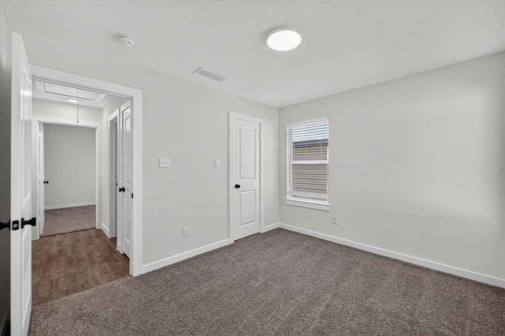 610 E Texas Street - Photo 15