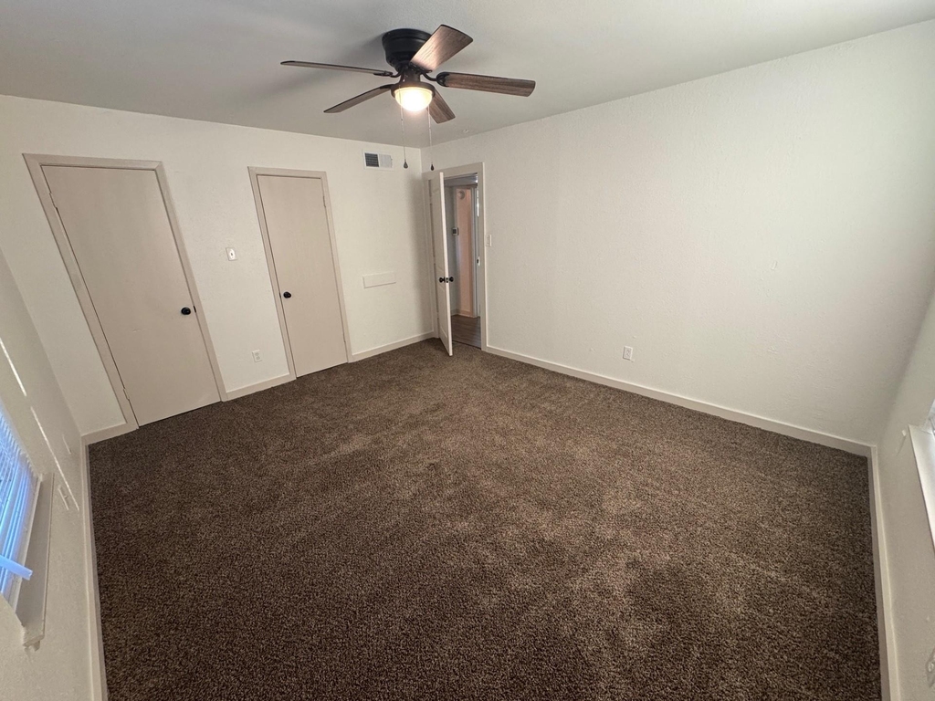 7300 Comanche Trail - Photo 6