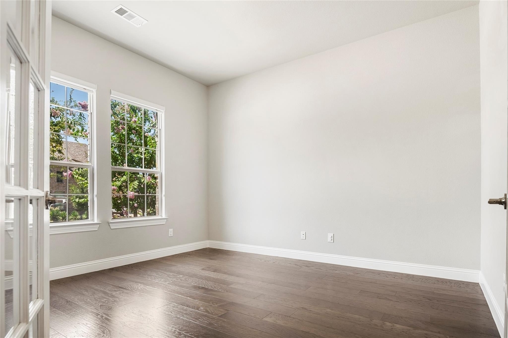 4100 Angelina Drive - Photo 2