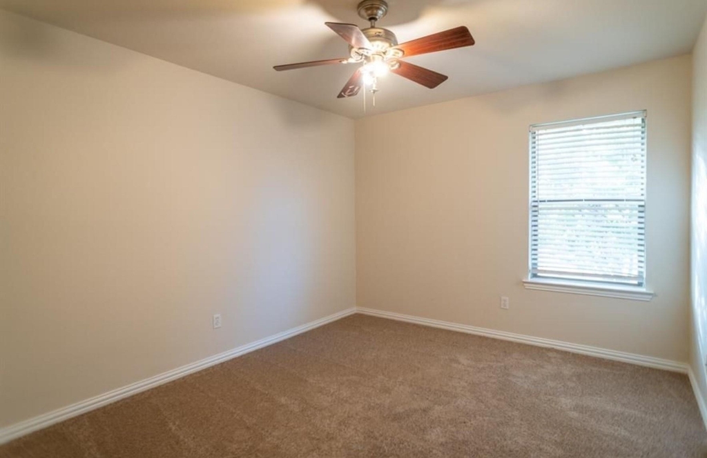 117 Corinna Court - Photo 24