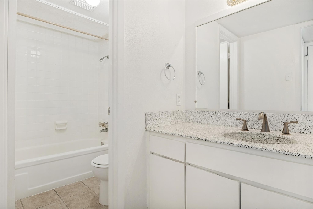 12888 Montfort Drive - Photo 12