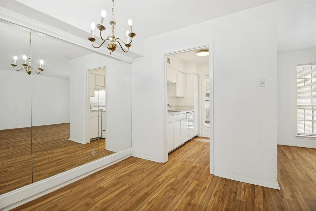 12888 Montfort Drive - Photo 4