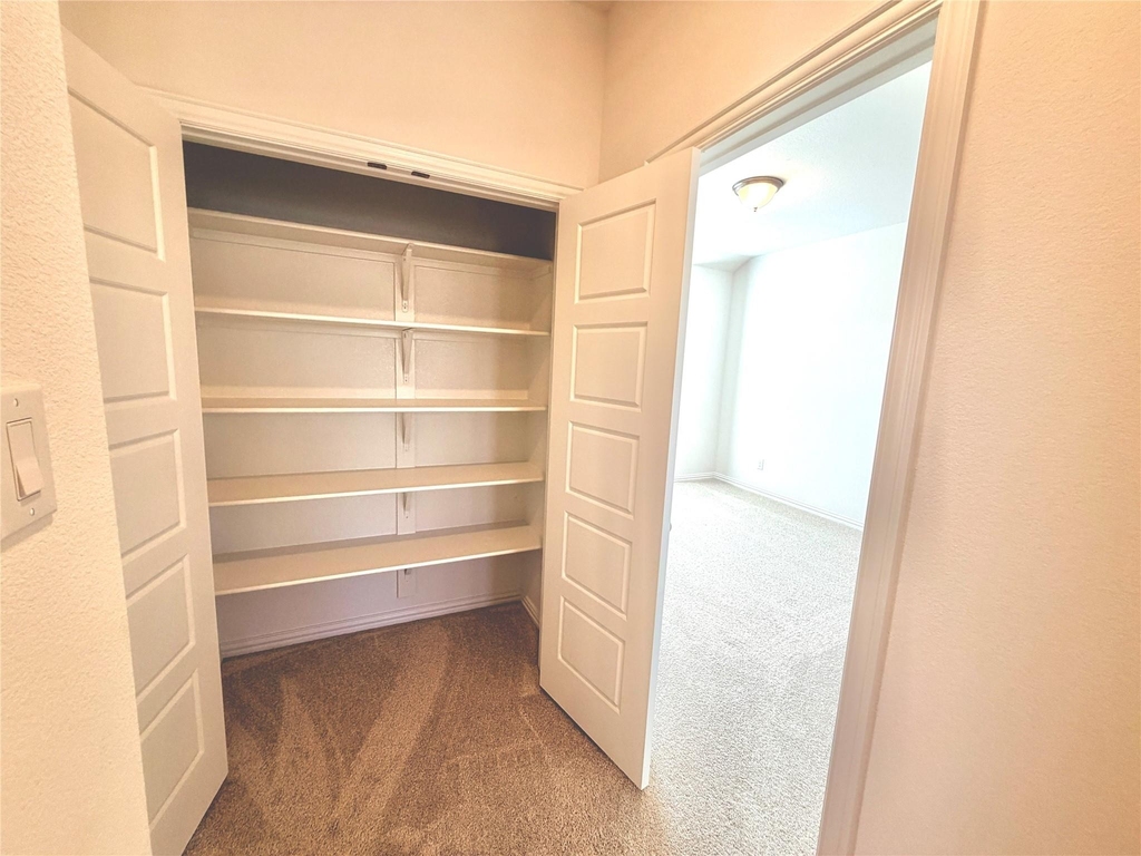 1609 Gulin - Photo 32