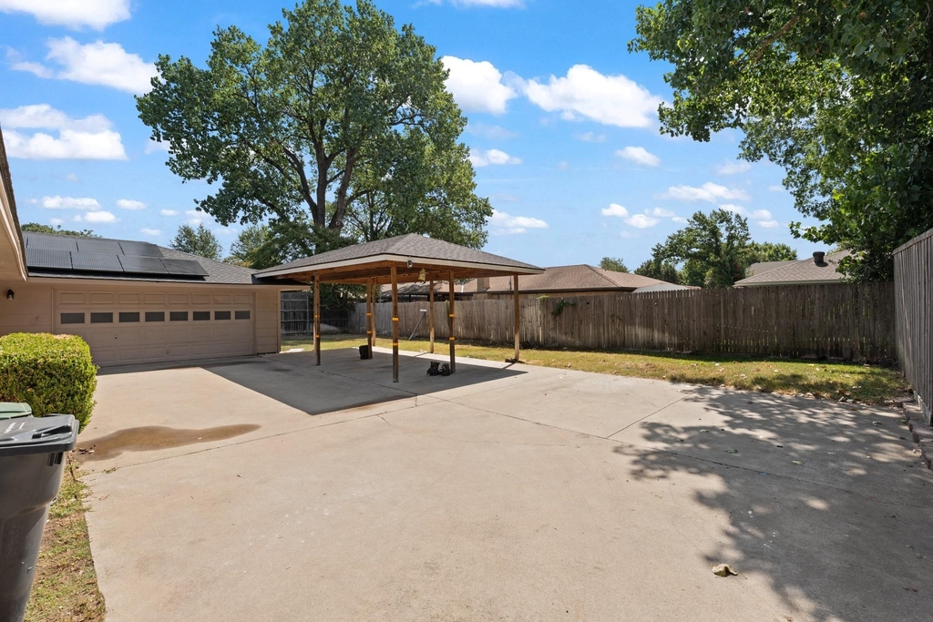 1807 Holm Oak Street - Photo 3
