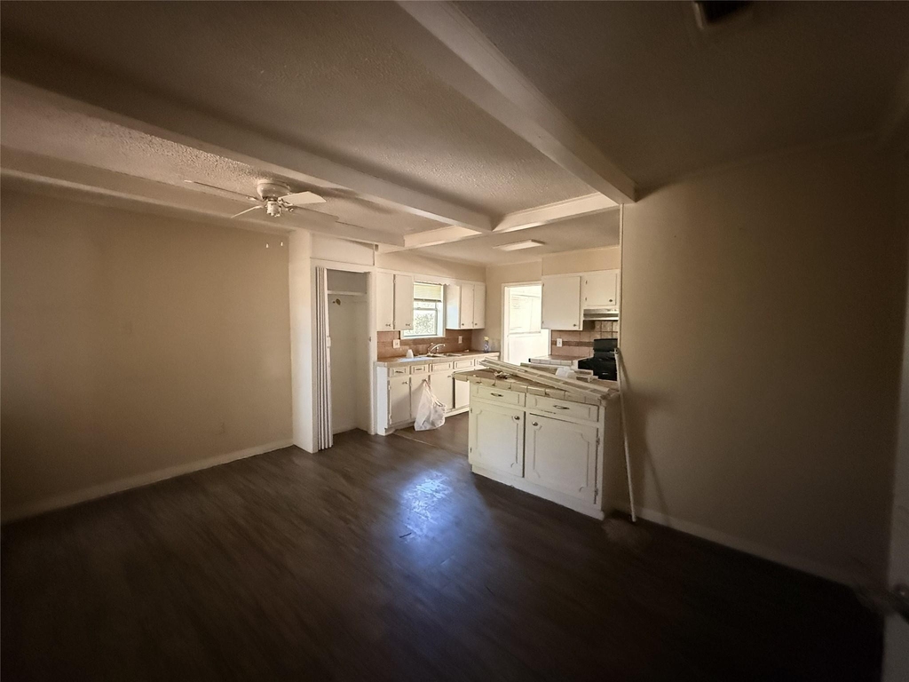 405 W Chandler Street - Photo 6