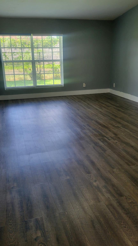 9520 W Daffodil Lane - Photo 8