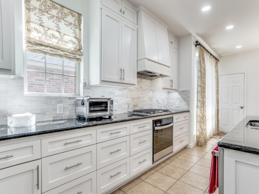 7110 Waterbury Drive - Photo 10