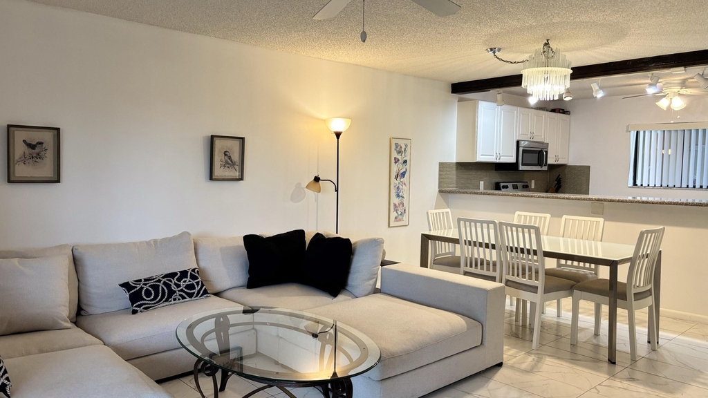 5130 Las Verdes Circle - Photo 8