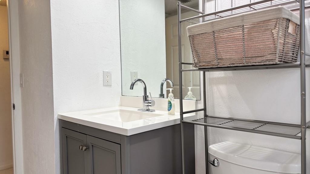 5130 Las Verdes Circle - Photo 26