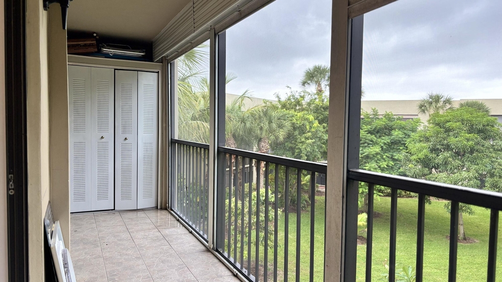 5130 Las Verdes Circle - Photo 30